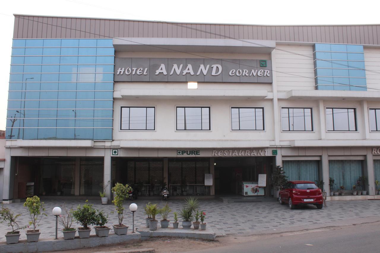 Hotel Anand Corner Nadiād Εξωτερικό φωτογραφία